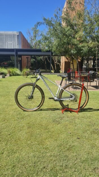 Bicicleta montaña Volta Svel X6 de 12vel. - Image 16