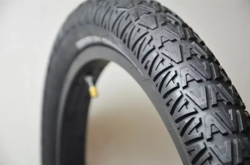 CUBIERTA ARISUN R20X2.00 GRABBER BMX