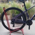 SOPORTE PIE ESTACIONADOR RUTA/MTB