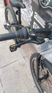 TREK SUPERFLY R20 MTB - Image 4