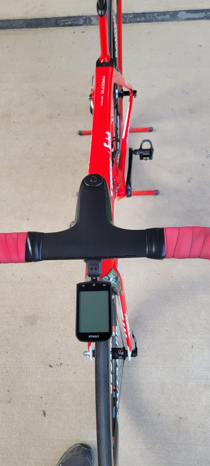 WhatsApp Image 2025-05-12 at 19.25.37 TREK MADONE SLR 9 EDICION LIMITADA DURO ACE - Image 2