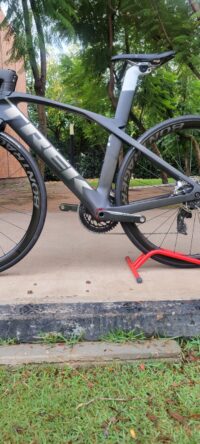 MADONE SLR 9 GEN 6 SRAM RED 12 ELECTRONICO - Image 5