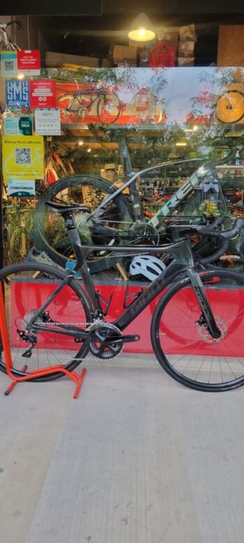 Bicicleta Giant Propel Shimano 105