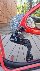 BICICLETA KHS RUTA FILTE 750 24 VEL DI2 105 SHIMANO - Image 12