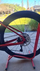 BICICLETA KHS RUTA FILTE 750 24 VEL DI2 105 SHIMANO - Image 11