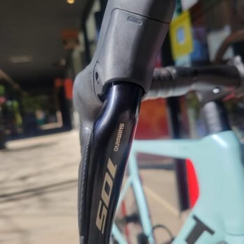 Bicicleta ruta 3T Strada shimano 105 di2 - Imagen 13