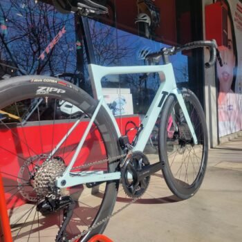 Bicicleta ruta 3T Strada shimano 105 di2 - Imagen 10