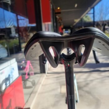 Bicicleta ruta 3T Strada shimano 105 di2 - Imagen 11
