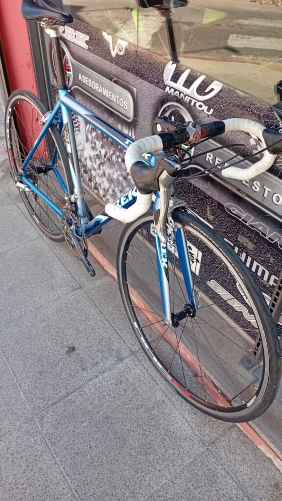 Bicicleta de ruta Trek - Image 4