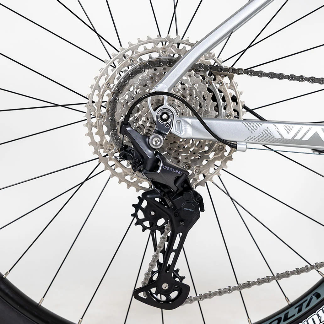 Avian_Plateada_1032x1032_7_2048x2048 BICICLETA VOLTA AVIAN GEN 3 1X12 DEORE - Image 5
