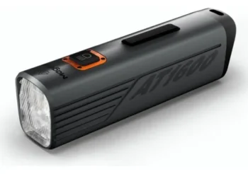 Luz Delantera Magene At1600 - Probikes Gris Oscuro