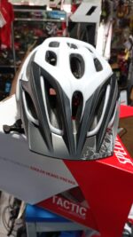 casco specialized tactic