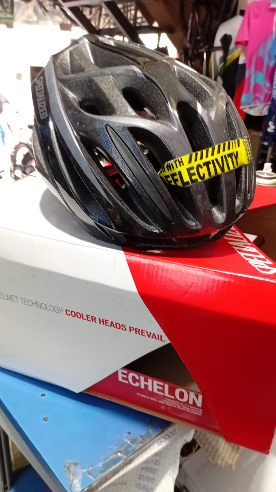 casco specialized echelon II