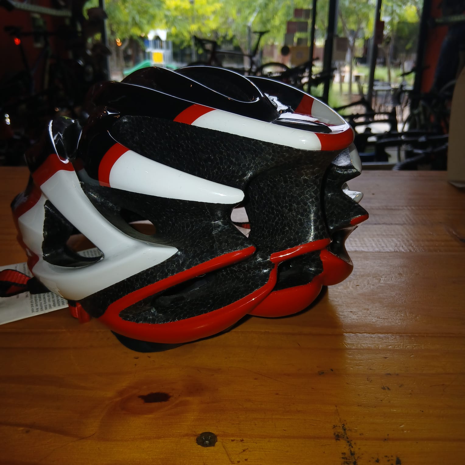 WhatsApp Image 2025-10-29 at 11.47.21 CASCO SELEV MATRIX TALLE M OPORTUNIDAD OFERTA - Image 6