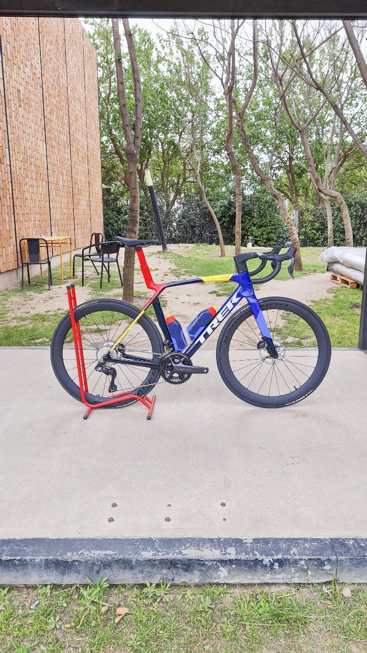 Trek Madone SLR 7 GEN 8 - Shimano Ultegra