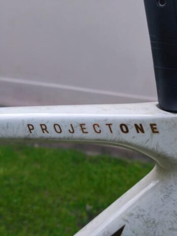 BICICLETA RUTA TREK MADONE SLR 7 GEN 8 PROJECT ONE - Image 3