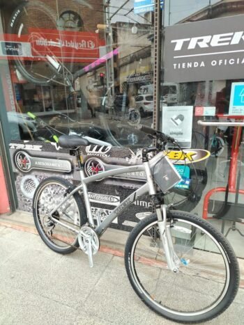 BICICLETA URBANA TREK NAVIGATOR XL