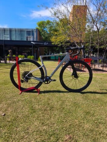 BICICLETA GRAVEL BERRIA ALLROAD L