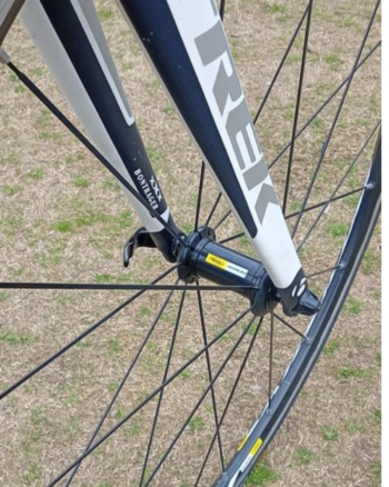 BICICLETA TREK MADONE 5.9 54 - Image 6